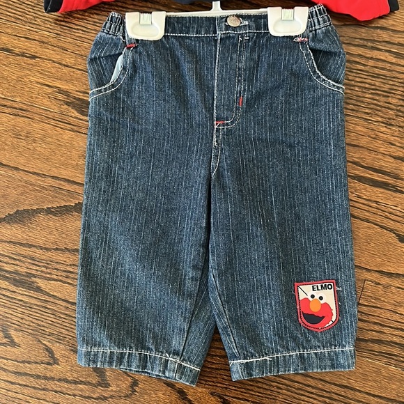 BNWT Lot of 2 outfits Thomas & Friends And Sesame Street Size 12M - Picture 5 of 6